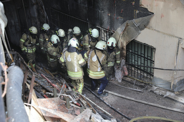 Yangında ölen 29 kişinin arasında iş görüşmesine gelen DJ ve aşçılar da varmış - Resim : 8