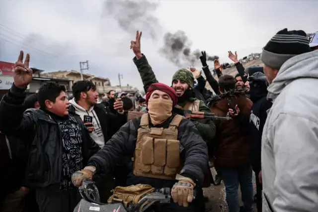 Herkes Şara'yı konuşuyor ama...İşte Suriye'de PKK'yı silen adam! - Resim : 1