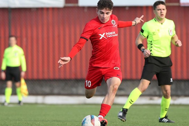 Tüm İngiltere, Gençlerbirliği'ni konuşuyor! 18 yaşında Newcastle United'a transfer oldu - Resim : 1