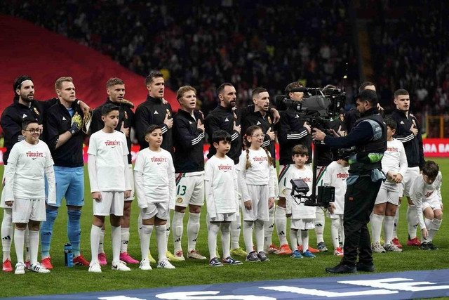 Milli Takım, Macaristan'ı İstanbul'da çok rahat devirdi! Budapeşte'de işi bitirip dönelim... - Resim : 7