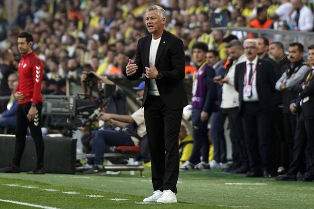 Şampiyonluk mucizelere kaldı... Beşiktaş, Fenerbahçe'yi Kadıköy'de devirdi! - Resim : 4