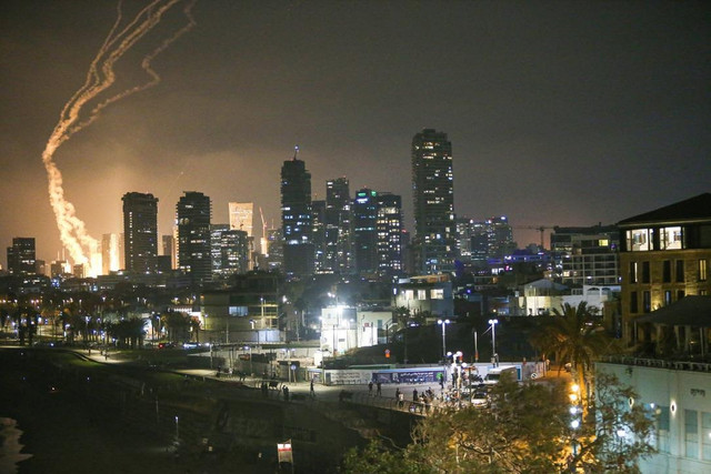 İsrail Cumhurbaşkanından çok konuşulacak görüntü! İsrail-İran gerilimi tavan yaptı! - Resim : 2