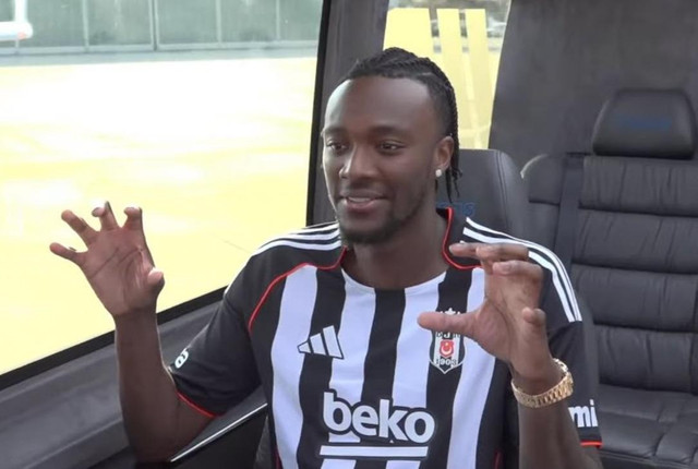 Beşiktaş’ın yeni gol makinesi İstanbul’da! Tammy Abraham’a havalimanında coşkulu karşılama - Resim : 1