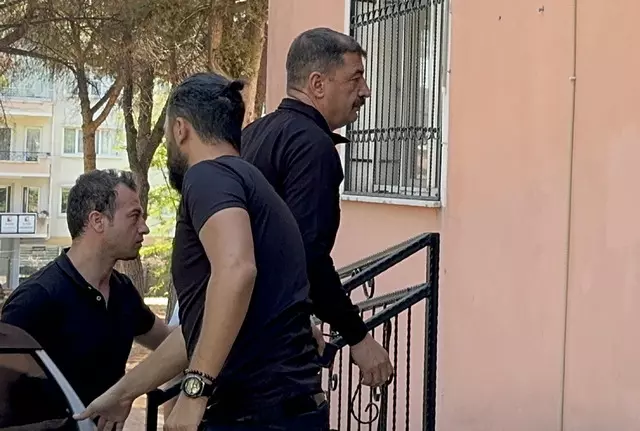 Belediye başkanından 'tahta sopa' talimatı: "Bunu yere yatırıp dövmeye başlayın" - Resim : 3