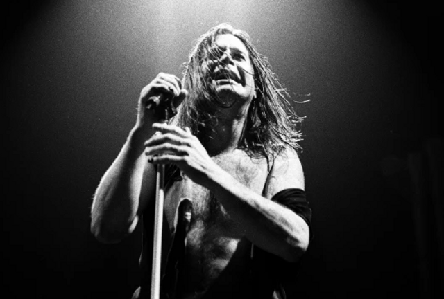 Ailesi açıkladı... Heavy Metal müziğin efsane ismi Ozzy Osbourne öldü! - Resim : 2