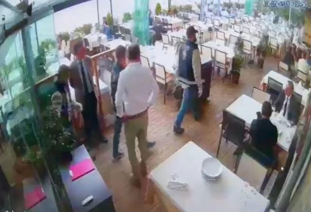 'Çirkinler çetesi' çökertildi! Dikkat çeken 'Ece Ronay' detayı - Resim : 2