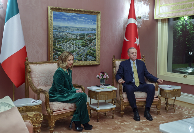Cumhurbaşkanı Erdoğan, İtalya Başbakanı Meloni'yi kabul etti - Resim : 1