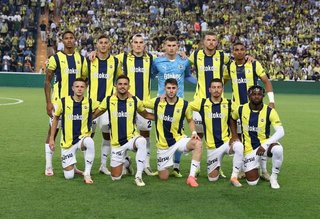 Fenerbahçe, UEFA Şampiyonlar Ligi'ne veda etti! Kanarya, Lille karşısında son dakikalarda yıkıldı - Resim : 5