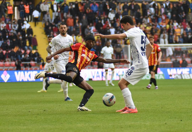 Süper Lig'de böyle maç görülmedi...  Fenerbahçe karşısında oynayacak oyuncu kalmadı! - Resim : 2