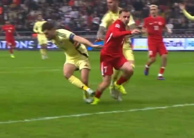 Herkes bunu konuşuyor: İşte A Milli Takımımızın penaltı beklediği pozisyon - Resim : 2