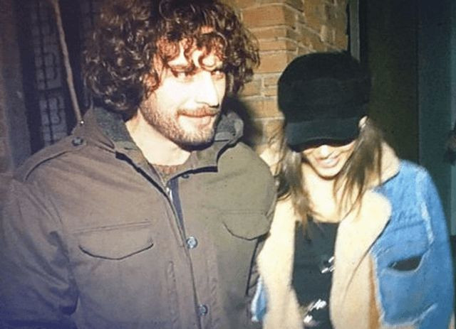 Birkan Sokullu ile Dilan Çiçek Deniz'den el ele ilk poz! - Resim : 2