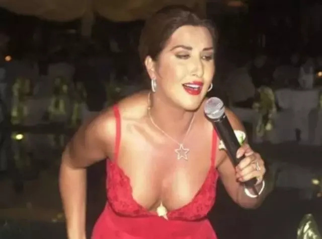 Nükhet Duru'nun 'tayt' açıklaması Fatih Altaylı'yı kızdırdı: "Çıkarırım şimdi sahne kıyafetlerini" - Resim : 1