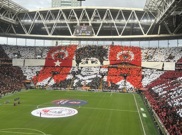 Galatasaray-Samsunspor maçında Atatürk unutulmadı... Muhteşem görsel şölen: Yiğidim aslanım burada.. - Resim : 5