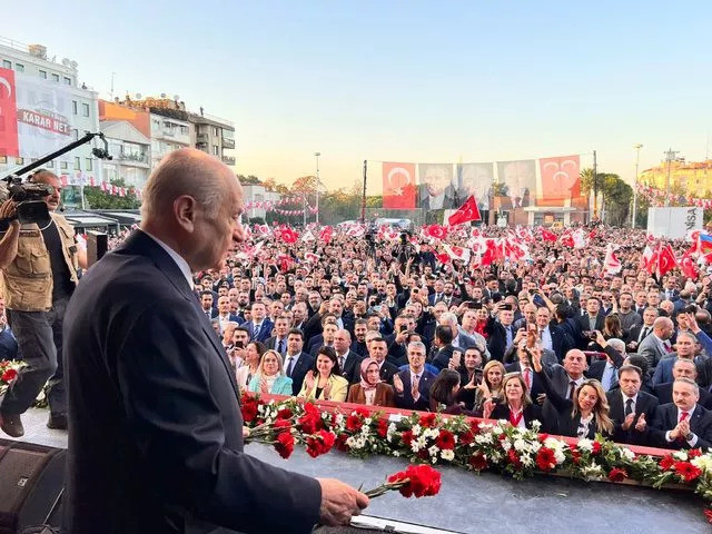 Devlet Bahçeli’den 6’lı masaya sert sözler! ‘Biri gidiyor, biri geliyor…’ - Resim : 1