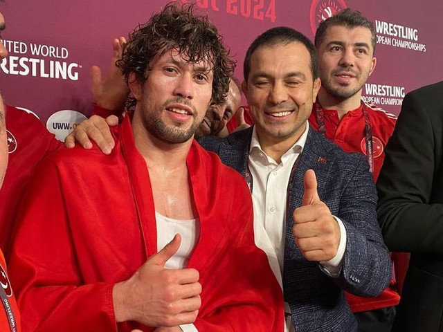Milli güreşçiler Selçuk Can ve Alperen Berber Avrupa şampiyonu! - Resim : 1