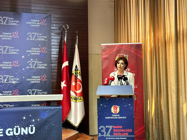 TGC Basın Özgürlüğü Ödülleri sahiplerini buldu! Altaylı’nın ödülünü kızı aldı - Resim : 7