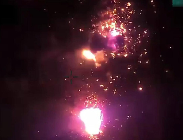 MİT'ten Suriye Kamışlı'da PKK/YPG'ye büyük darbe! Esad rejiminden ele geçirdiği silahla imha edildi - Resim : 3