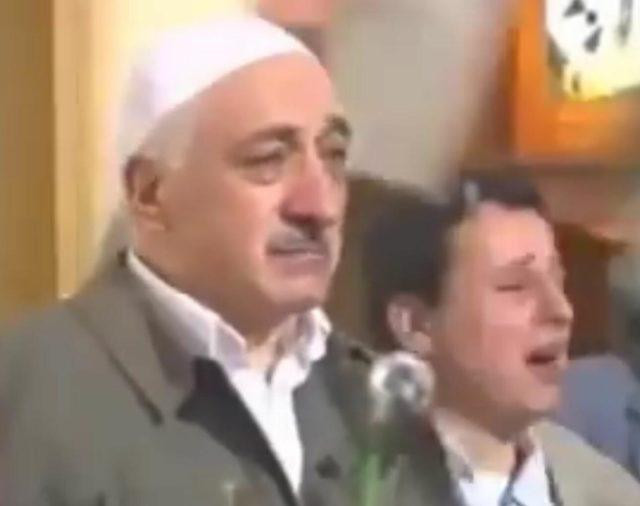 Yelpaze sallarken gözyaşı döküyordu! FETÖ'nün 'yelpazecisi'nin ifadesi ortaya çıktı - Resim : 2