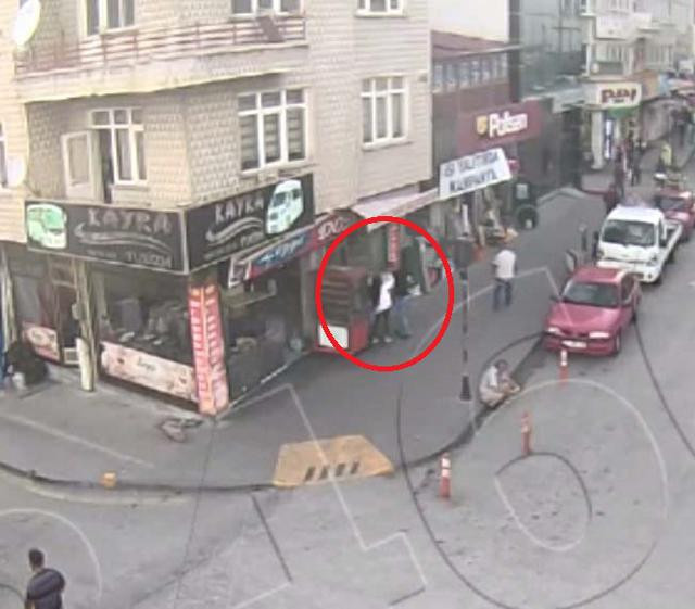 Emine Bulut adım adım ölüme böyle götürüldü! Yeni görüntüler ortaya çıktı. - Resim : 3