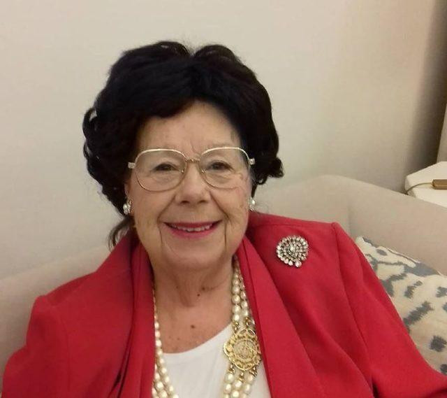 Ünlü televizyoncu Ayşe Özgün iyi niyetinin kurbanı oldu! - Resim : 1