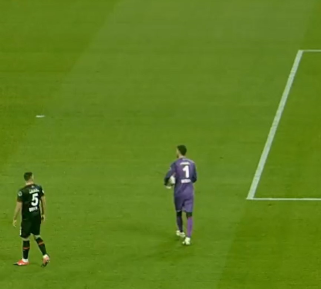 Kural hatası ortaya çıktı! Karagümrük-Fenerbahçe maçı tekrar mı edilecek? - Resim : 6