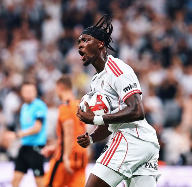 Değerli eşyaları çalındı... Beşiktaşlı Tammy Abraham'a hırsız şoku! - Resim : 1