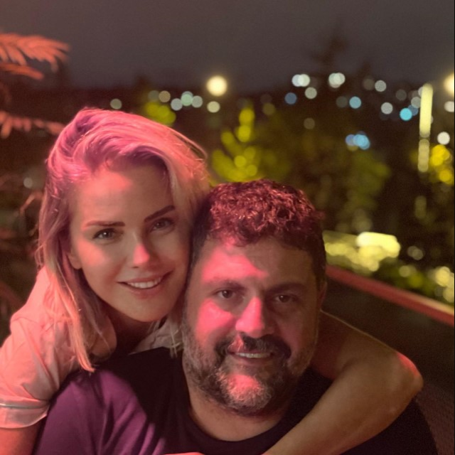 Eşinin katiline verilen cezanın ardından Ece Erken'den peş peşe paylaşımlar - Resim : 4