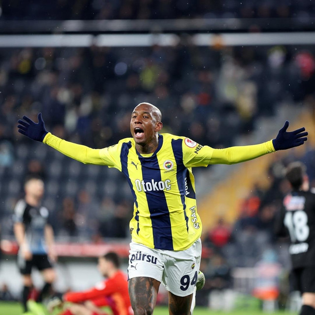 Fenerbahçe, Ziraat Türkiye Kupası'nda farka koştu! Talisca ve Cenk Tosun uzun zaman sonra aynı maçta - Resim : 1