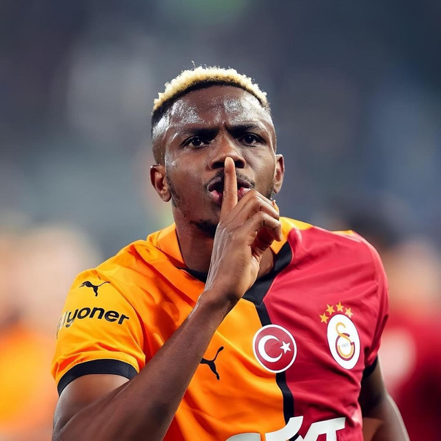 Osimhen'den Galatasaray taraftarını yıkan açıklama! Galibiyete bile sevinemediler... - Resim : 1