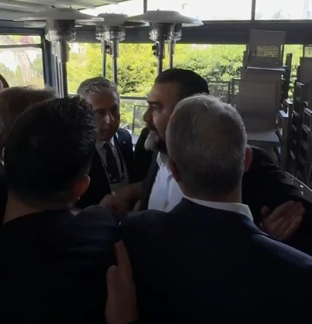 Fenerbahçe Yüksek Divan Kurulu'nda olay! "Senden büyük lavuk mu var" - Resim : 1