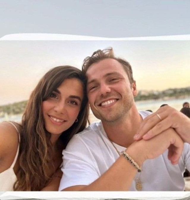 Tolga Sarıtaş'tan müjdeli haber: Baba oluyor! - Resim : 1