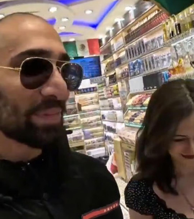 Yabancı YouTuber'dan Türk kadınlara skandal sözler! Mide bulandıran ifadeler cezasız kalmadı - Resim : 1