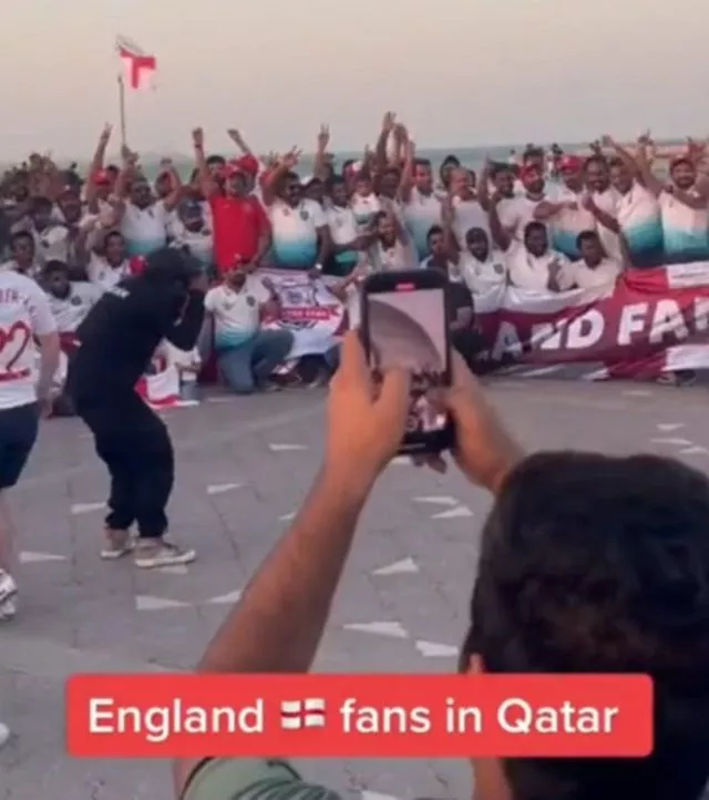 Dünya Kupası'nda kiralık taraftar! Günlük 10 dolar, 3 öğün yemek... - Resim : 3