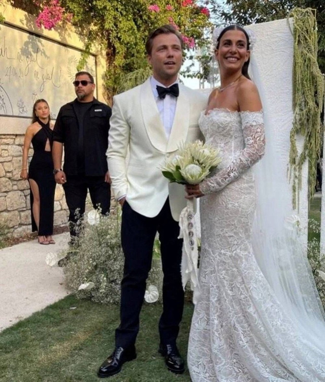 Tolga Sarıtaş'tan müjdeli haber: Baba oluyor! - Resim : 2