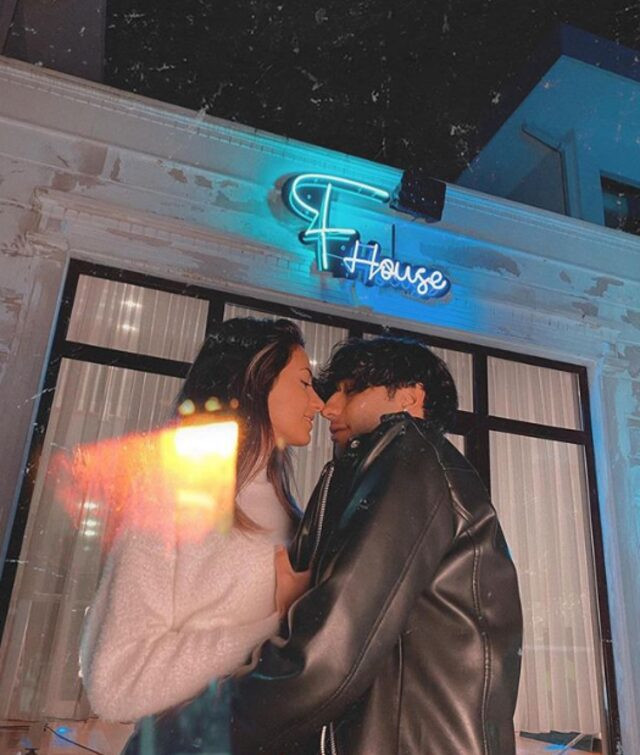 Mehmet Yalçınkaya’nın kızı paylaşımıyla olay oldu! Sevgilisi ortaya çıktı! - Resim : 1