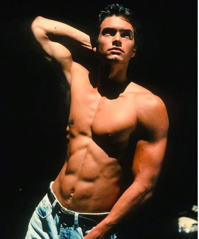 Saba Tümer'den bomba itiraf! 'Elimden kaçtı. Ondan çocuk yapardım' - Resim : 1