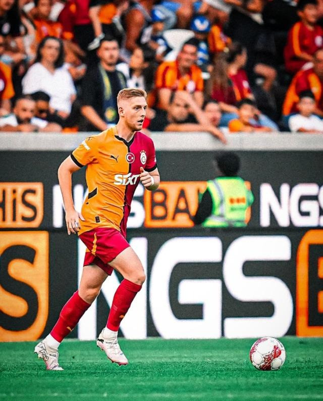 Galatasaray, Adana Demirspor'a adeta gol oldu yağdı! Sarı-kırmızılılar rakibini 5-1 mağlup etti! - Resim : 2