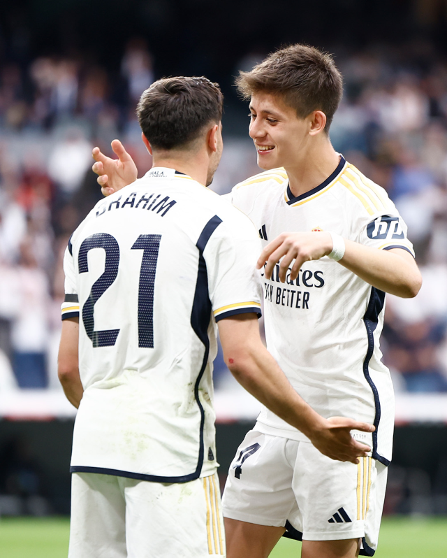 Arda Güler şov yaptı, Santiago Bernabeu ayağa kalktı - Resim : 3