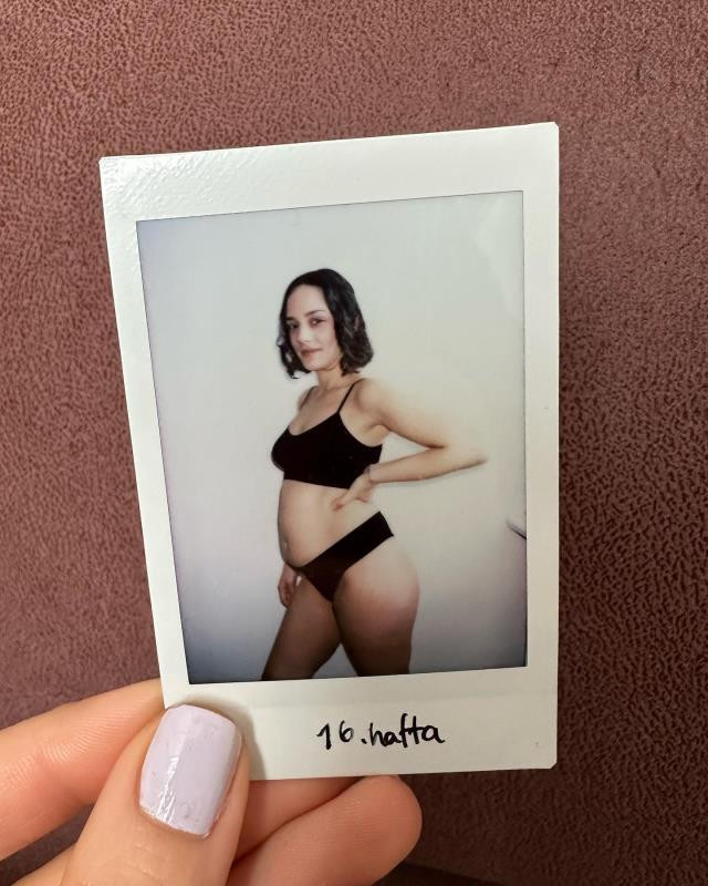 Ünlü oyuncu baba oluyor! Fenomen eşi müjdeyi böyle duyurdu - Resim : 1