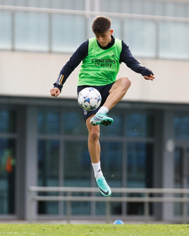 Bir cümlesi efsane! El-Clasico öncesi konuşan Ancelotti'den Arda Güler yorumu - Resim : 1