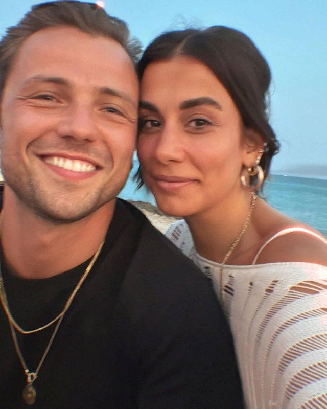 Oyuncu Tolga Sarıtaş'tan dikkat çeken açıklama: O hareketine eriyorum - Resim : 1