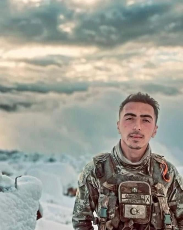 Şehadet haberini çadırda almışlardı! Bakan Özhaseki'den şehidimizin ailesiyle ilgili flaş açıklama - Resim : 1