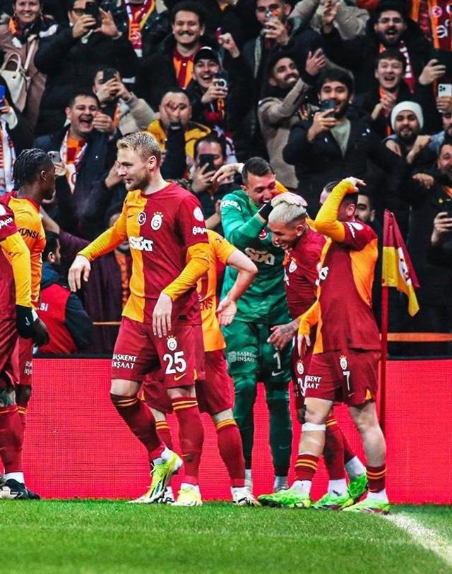 Galatasaraylı yıldızı öve öve bitiremedi! 'Türkiye'ye gelmiş en iyi oyuncu' - Resim : 1