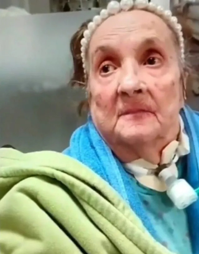 Yoğun bakımda yaşlı kadına korkunç işkence! Görüntüler infial yarattı - Resim : 2