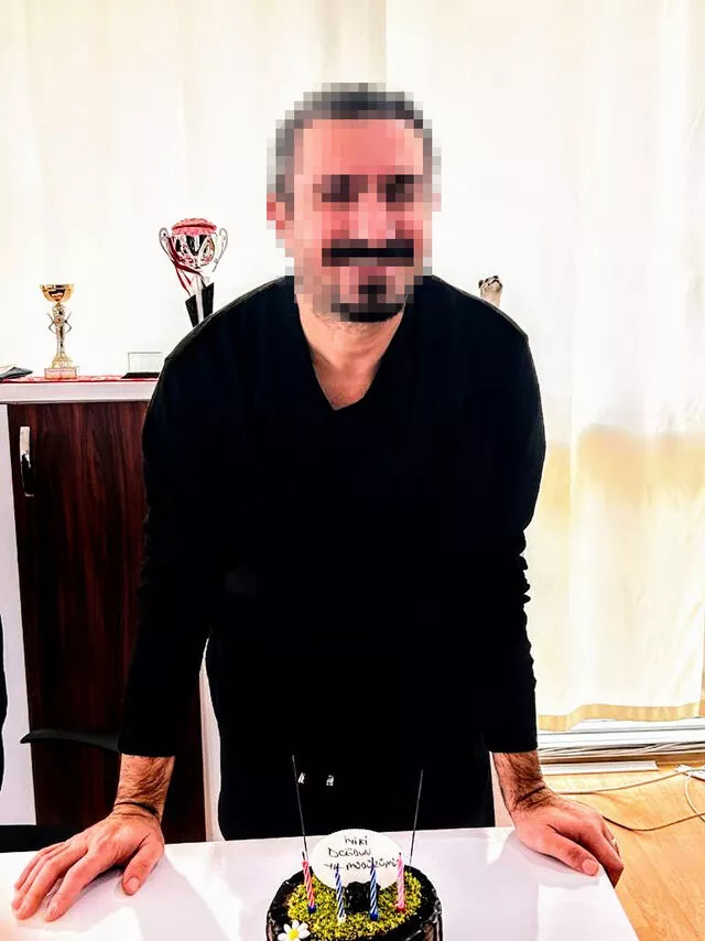 Yazı işleri müdüründen liseli stajyere cinsel taciz! 'Üşüyüp, üşümediğini anlamak için...' - Resim : 3