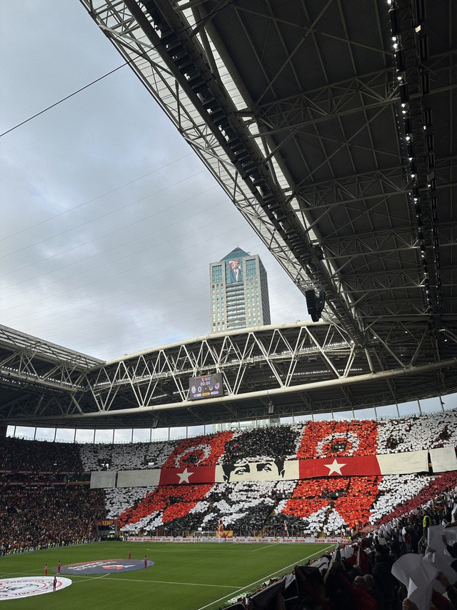 Galatasaray-Samsunspor maçında Atatürk unutulmadı... Muhteşem görsel şölen: Yiğidim aslanım burada.. - Resim : 4