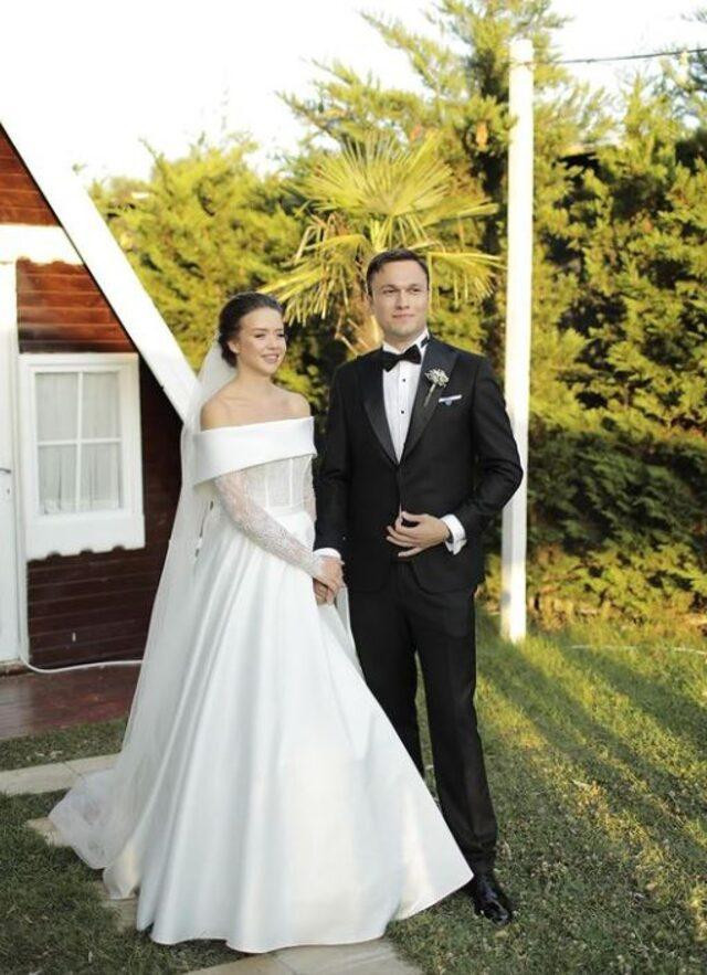 Alemin Kıralı'nın Ahsen'i Yağmur Ün sessiz sedasız evlendi! Kadrodan çıkarılmıştı! Sebebi belli oldu - Resim : 3