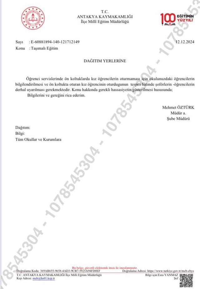 MEB'den skandal genelge: Kız öğrenciye ön koltuk yasak iddiası - Resim : 1