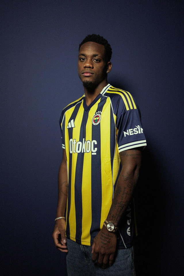 Fenerbahçe yıldız ismi resmen duyurdu! Bekleyiş sonra erdi... - Resim : 2