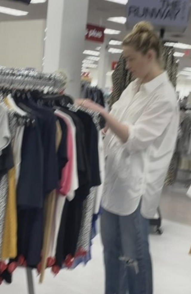 Johnny Depp'in eski eşi Amber Heard, indirim mağazasında! Görüntüler bir oyun mu? - Resim : 2